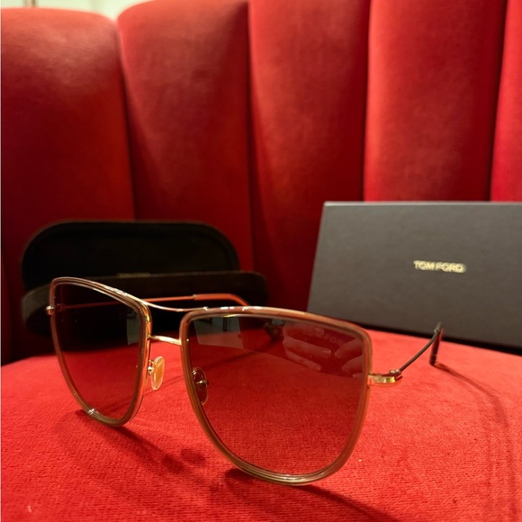 NEW TOM FORD TINA TF759 28F SUNGLASSES TOM FORD FT0759/S BROWN EYEWEAR TOM FORD - Picture 7 of 7